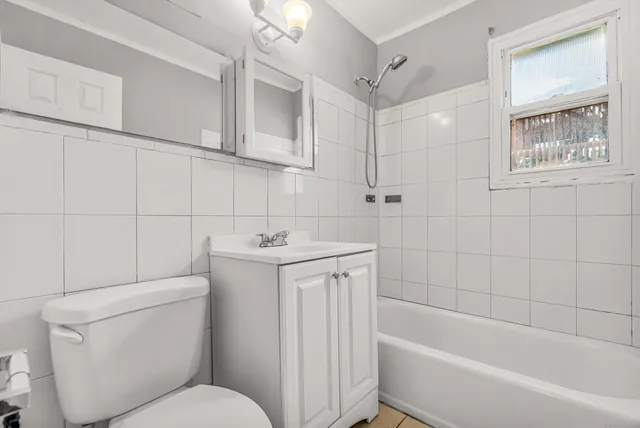 $179,000 | 81 Cherry Hill Drive, Unit 1B, Bridgeport, CT 06606