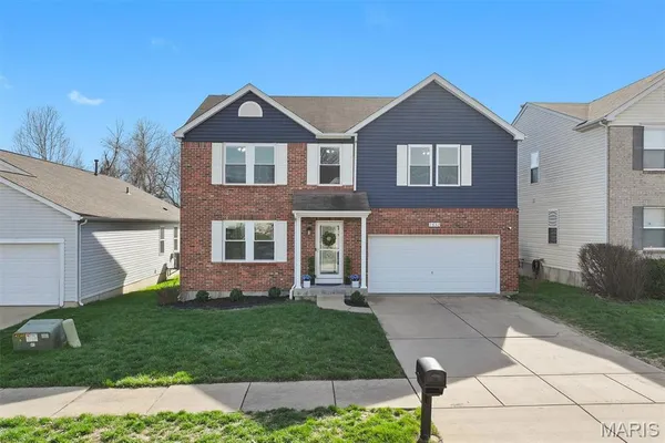 $345,000 | 2532 Wintercreek Drive, Belleville, IL 62221