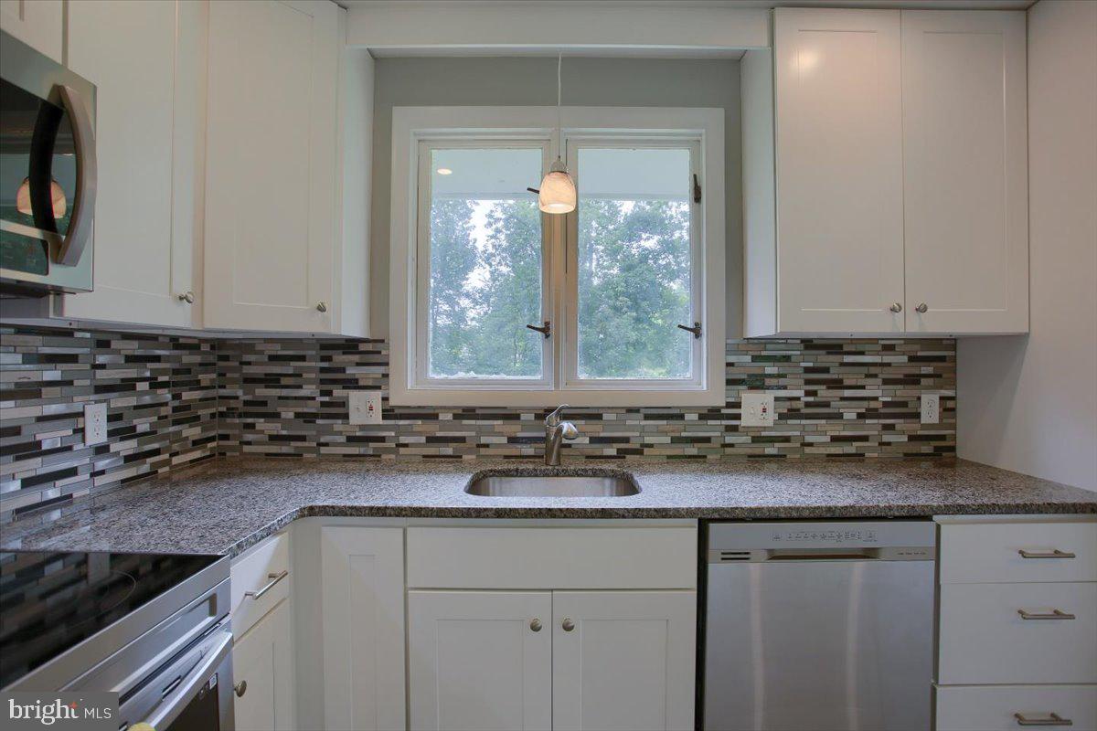 5900 Longview Road Harrisburg, PA 17112 - Photo 11 of 37 Gallery Image 11