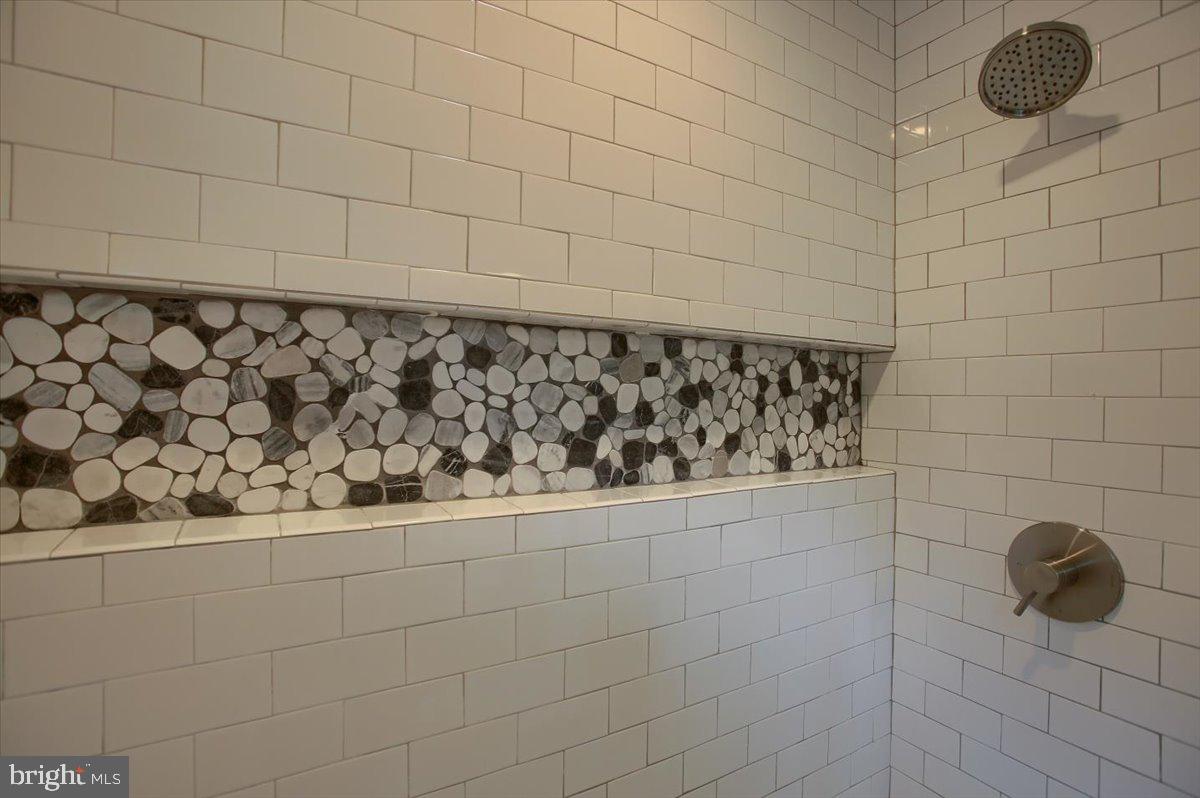 5900 Longview Road Harrisburg, PA 17112 - Photo 19 of 37 Gallery Image 19