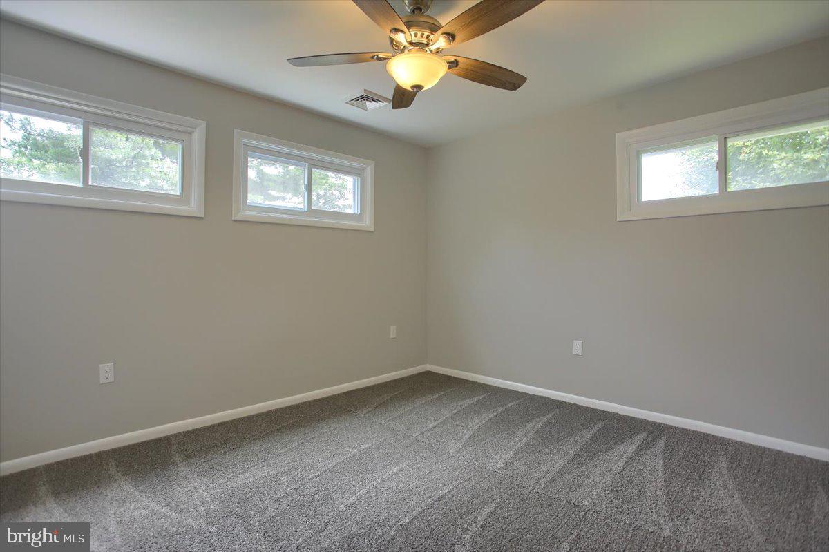 5900 Longview Road Harrisburg, PA 17112 - Photo 21 of 37 Gallery Image 21