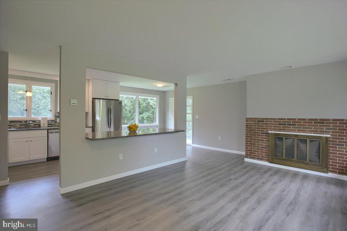 5900 Longview Road Harrisburg, PA 17112 - Photo 4 of 37 Gallery Image 4