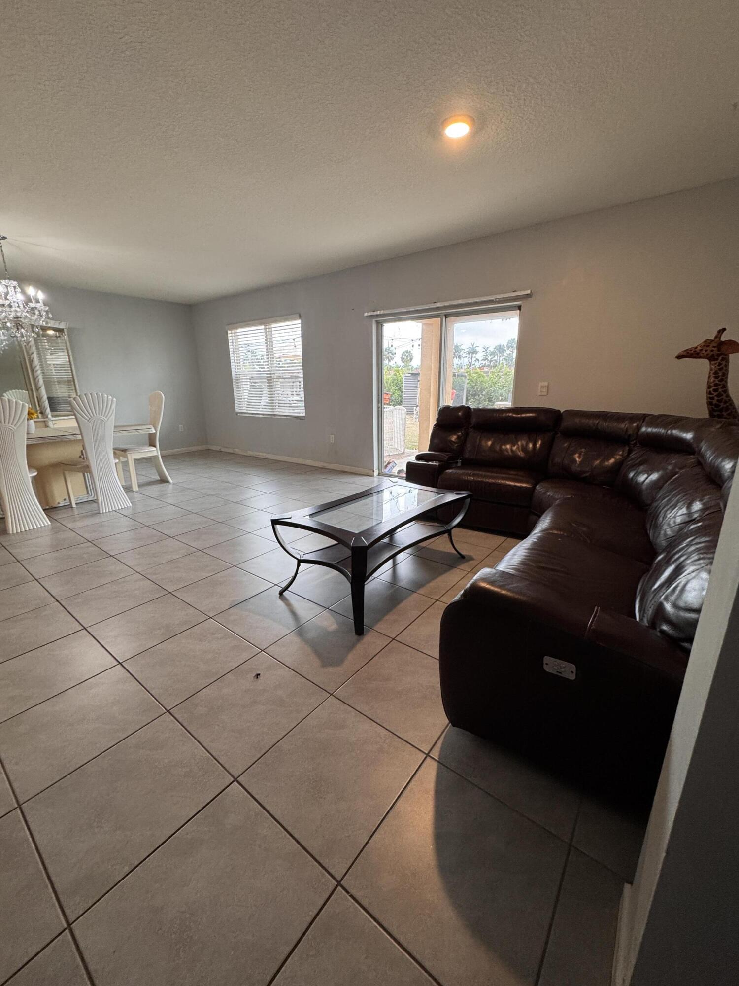 382 Southwest Ridgecrest Drive Port St. Lucie, FL 34953 - Photo 21 of 41 IMG_0221