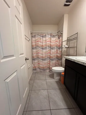 $2,500 | 382 Southwest Ridgecrest Drive, Port St. Lucie, FL 34953