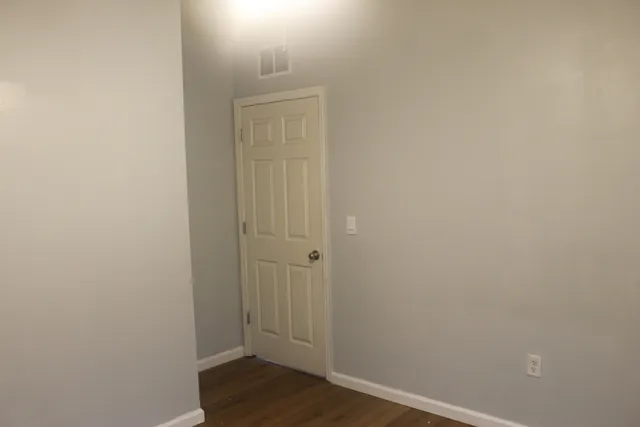 $2,500 | 382 Southwest Ridgecrest Drive, Port St. Lucie, FL 34953