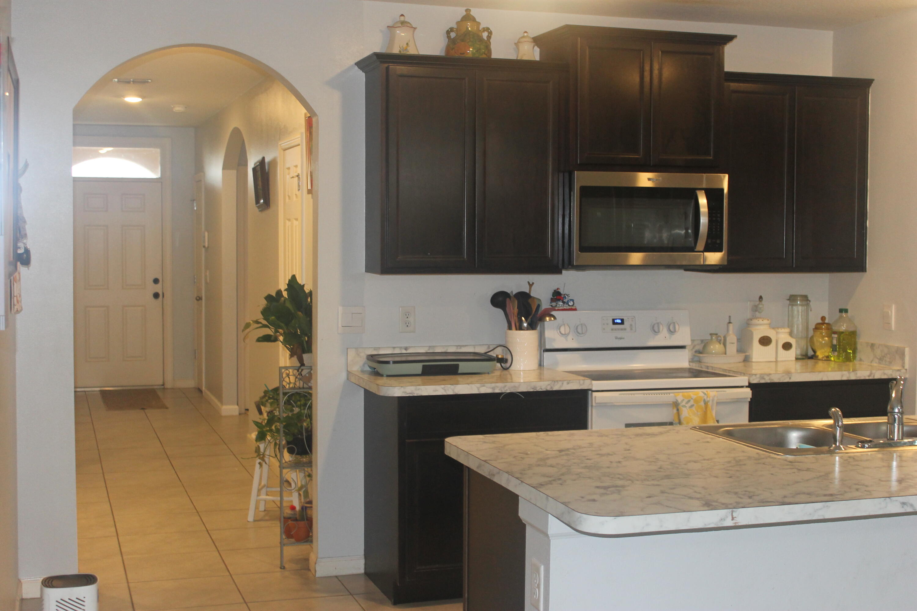 382 Southwest Ridgecrest Drive Port St. Lucie, FL 34953 - Photo 8 of 41 IMG_0006