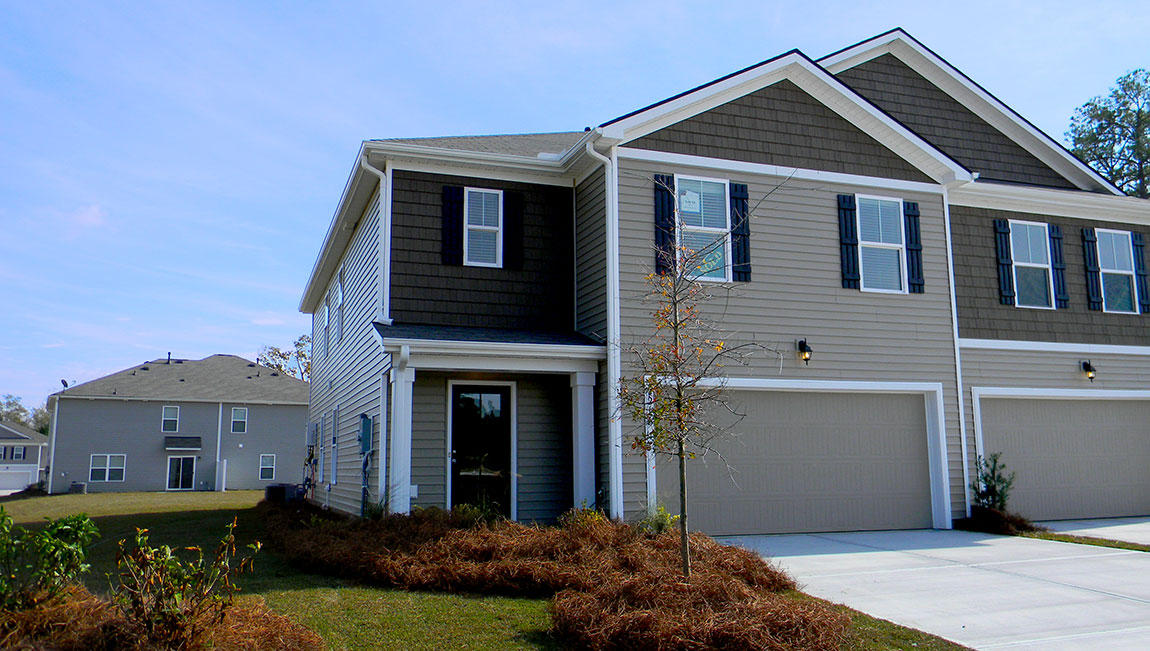 225 Cypress Marsh Road Moncks Corner, SC 29461 - Photo 3 of 42 Robie