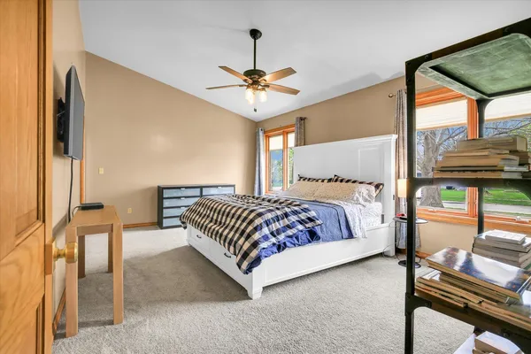 $339,900 | 408 South Jeffery Drive, Mahomet, IL 61853