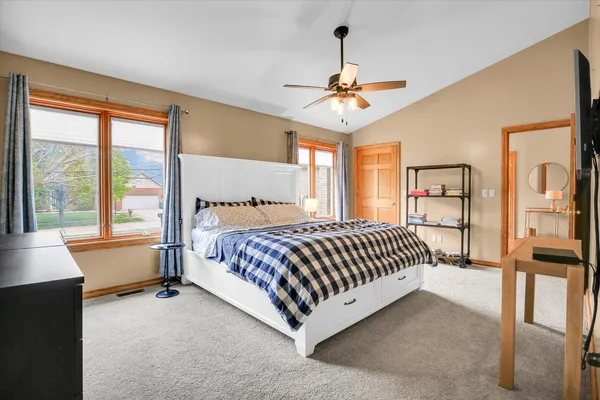 $339,900 | 408 South Jeffery Drive, Mahomet, IL 61853