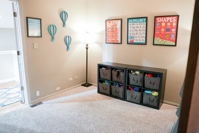 $517,500 | 33 Foxglove Court, Streamwood, IL 60107