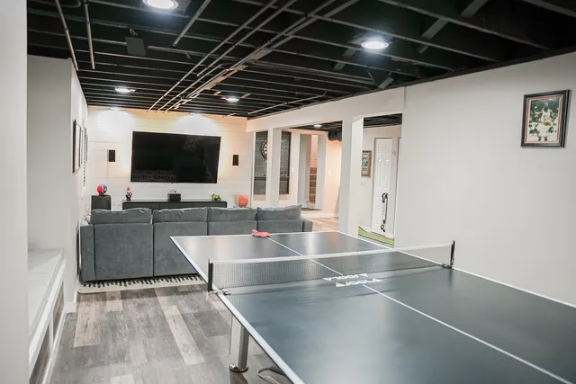 $517,500 | 33 Foxglove Court, Streamwood, IL 60107