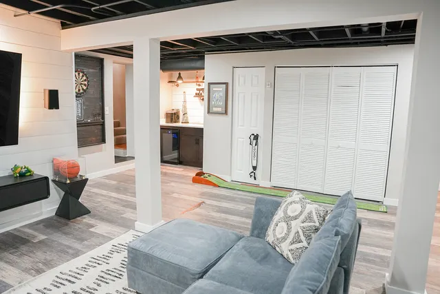 $517,500 | 33 Foxglove Court, Streamwood, IL 60107