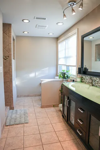 $517,500 | 33 Foxglove Court, Streamwood, IL 60107