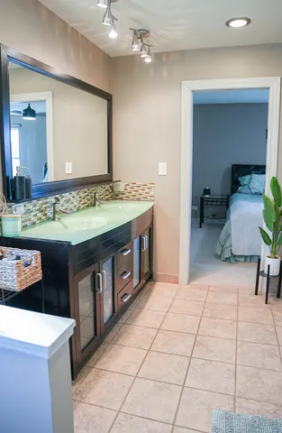 $517,500 | 33 Foxglove Court, Streamwood, IL 60107