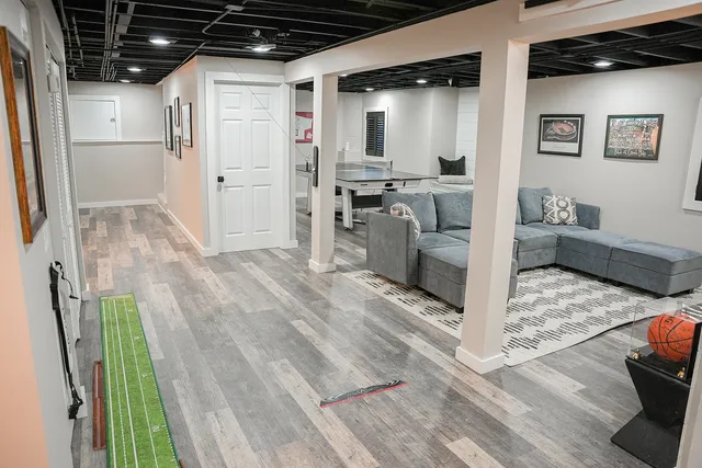 $517,500 | 33 Foxglove Court, Streamwood, IL 60107