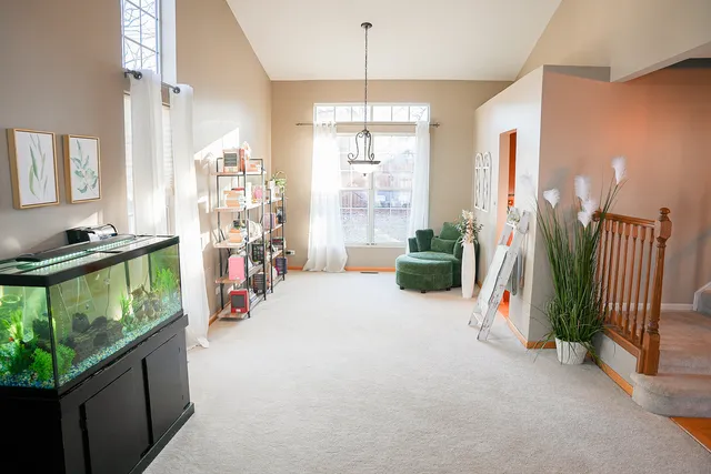 $517,500 | 33 Foxglove Court, Streamwood, IL 60107