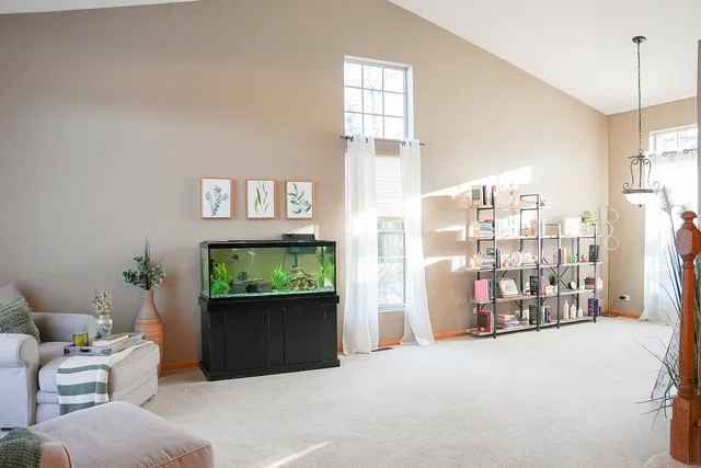 $517,500 | 33 Foxglove Court, Streamwood, IL 60107