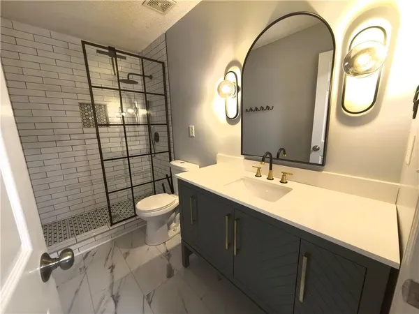 $2,800 | 2815 Priestcliff Drive Southeast, Smyrna, GA 30080