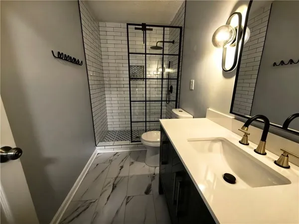 $2,800 | 2815 Priestcliff Drive Southeast, Smyrna, GA 30080