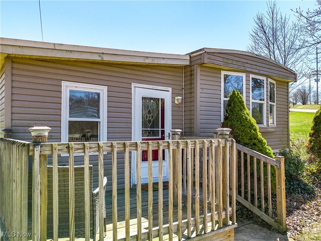 6042 Prairie Lane Wooster, OH 44691 - Photo 4 of 39