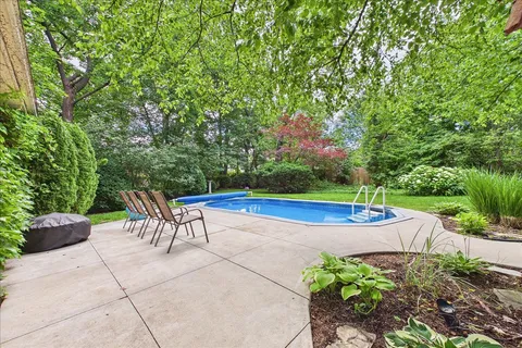 $1,575,000 | 5873 North Forest Glen Avenue, Chicago, IL 60646