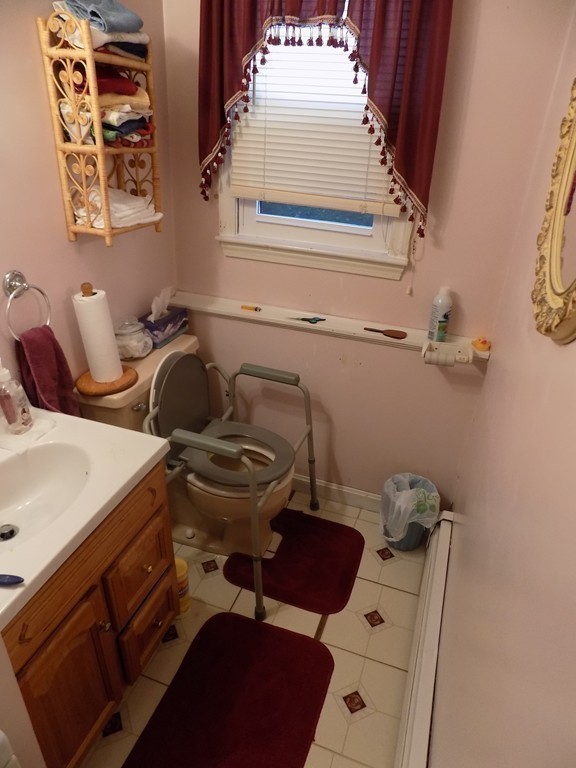 141 Manchester Street Fall River, MA 02721 - Photo 8 of 14