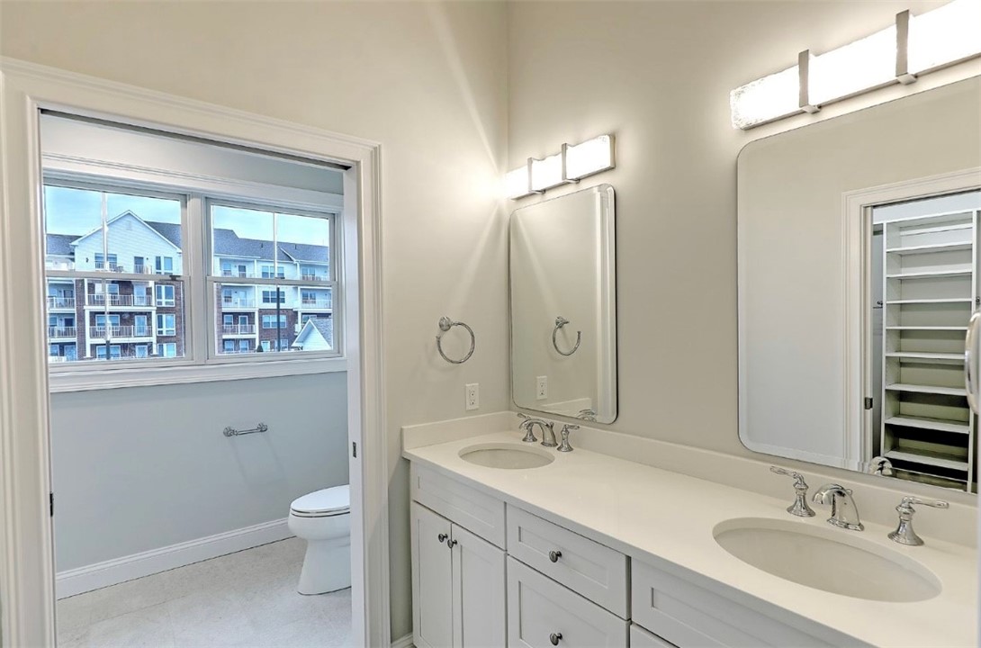8 Kettle Point Avenue, Unit 2 East Providence, RI 02914 - Photo 10 of 18