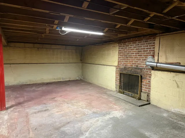 a view of empty room