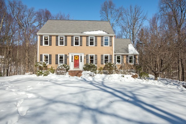 83 Nashoba Road Littleton, MA 01460 - Photo 1 of 30 Gallery Image 1