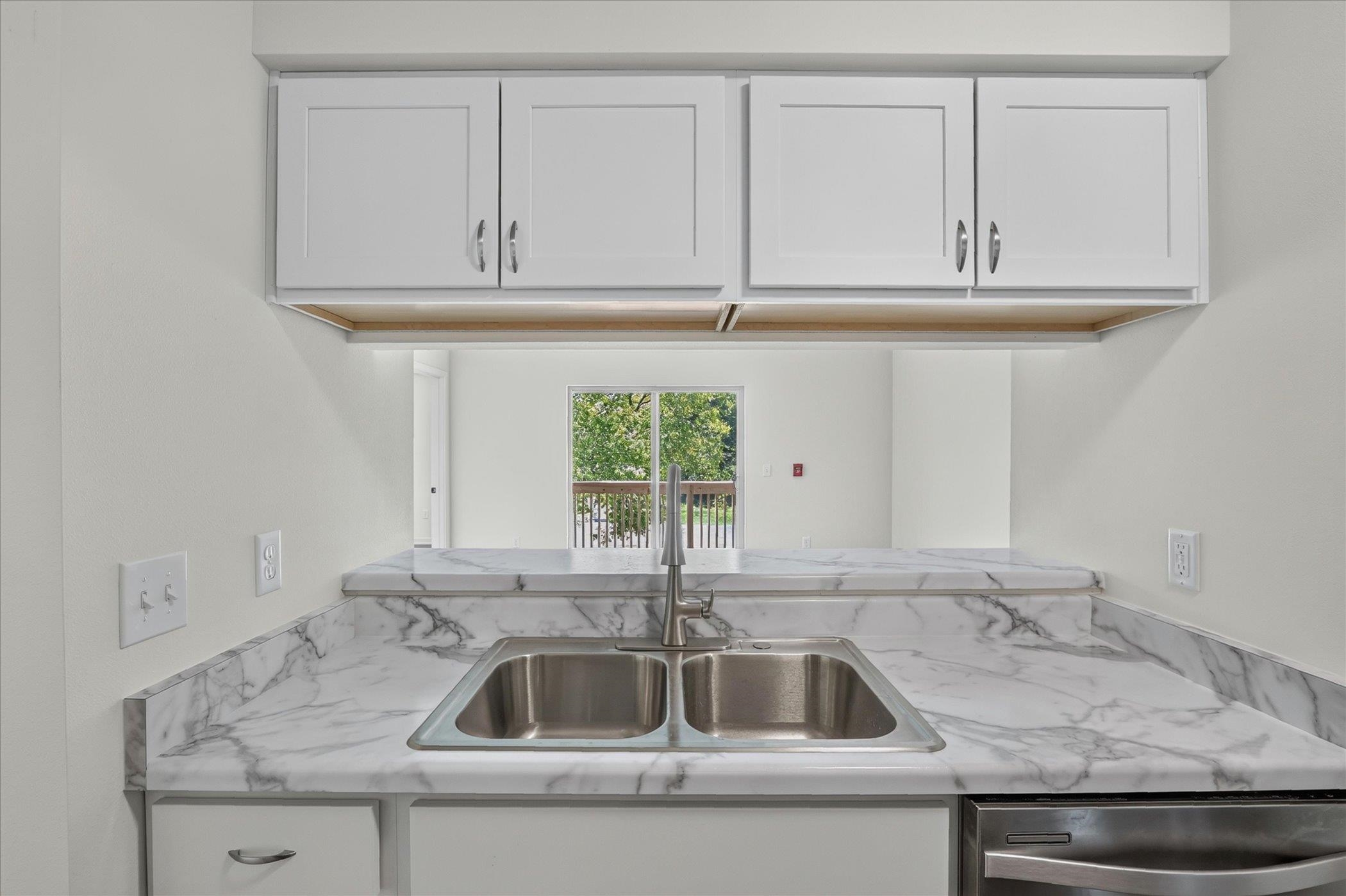 1011 South 2nd Street, Unit 3 Delavan, WI 53115 - Photo 18 of 45