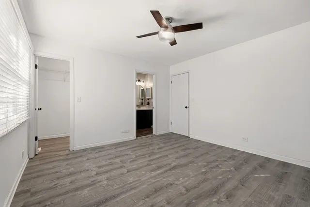 $319,900 | 304 Jonquil Court, Aurora, IL 60504