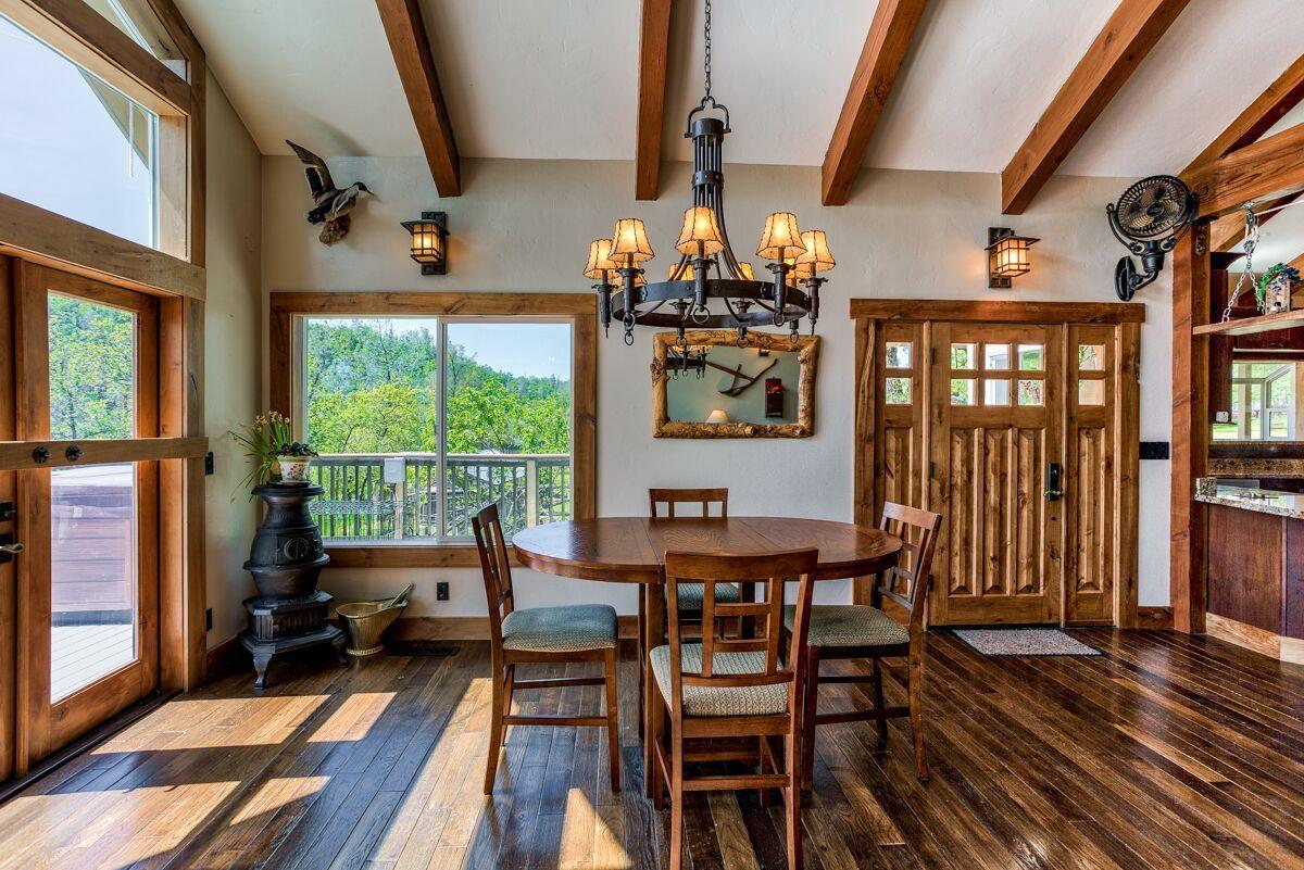 28585 Whitmore Road Whitmore, CA 96096 - Photo 11 of 118 Dining Room