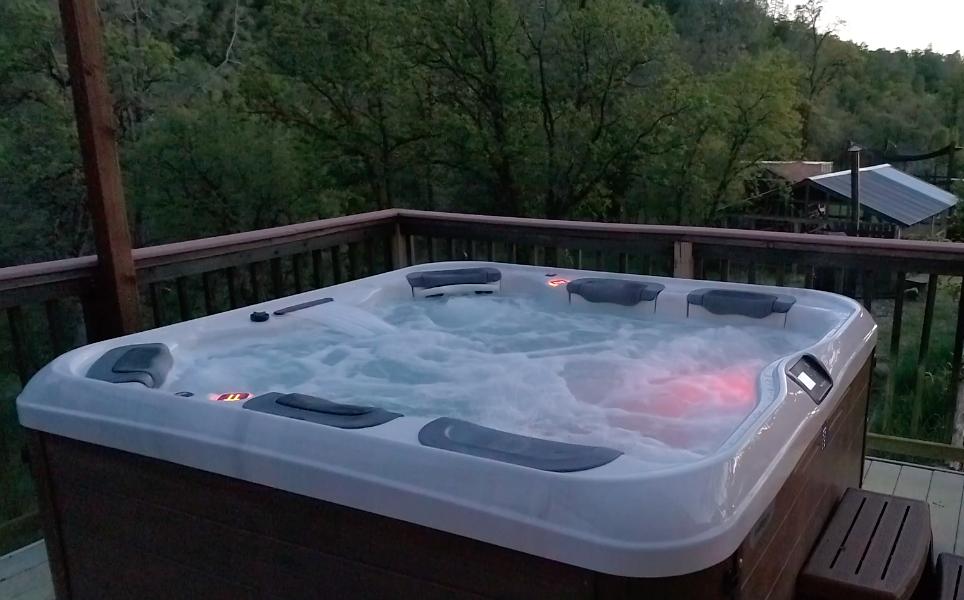 28585 Whitmore Road Whitmore, CA 96096 - Photo 27 of 118 Hot Tub with positionable seati