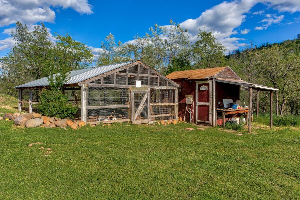 28585 Whitmore Road Whitmore, CA 96096 - Photo 50 of 118 Chicken Coop