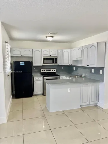 $2,750 | 5857 Northwest 13th Avenue, Miami, FL 33142