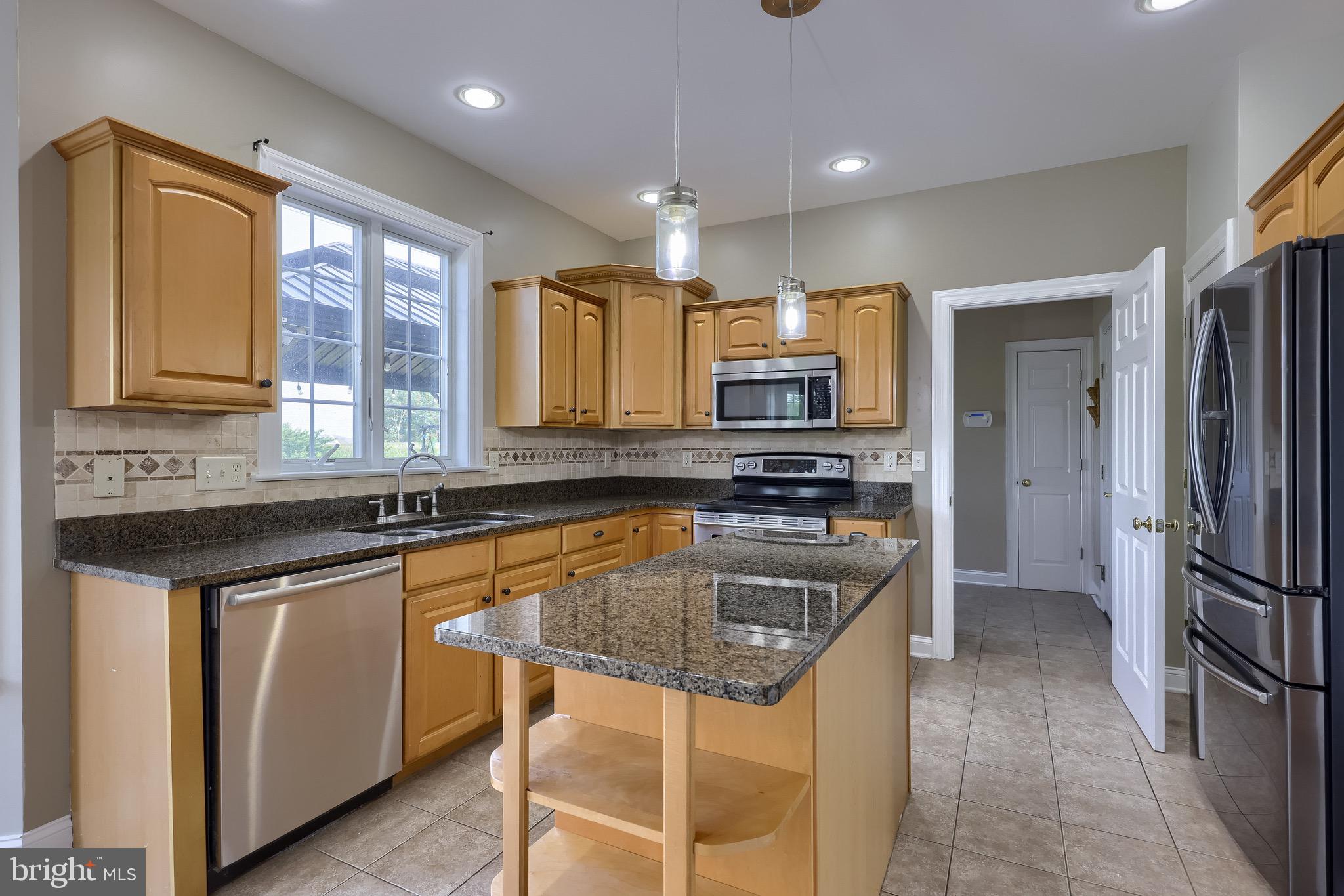 421 Wagonwheel Road Lititz, PA 17543 - Photo 13 of 35