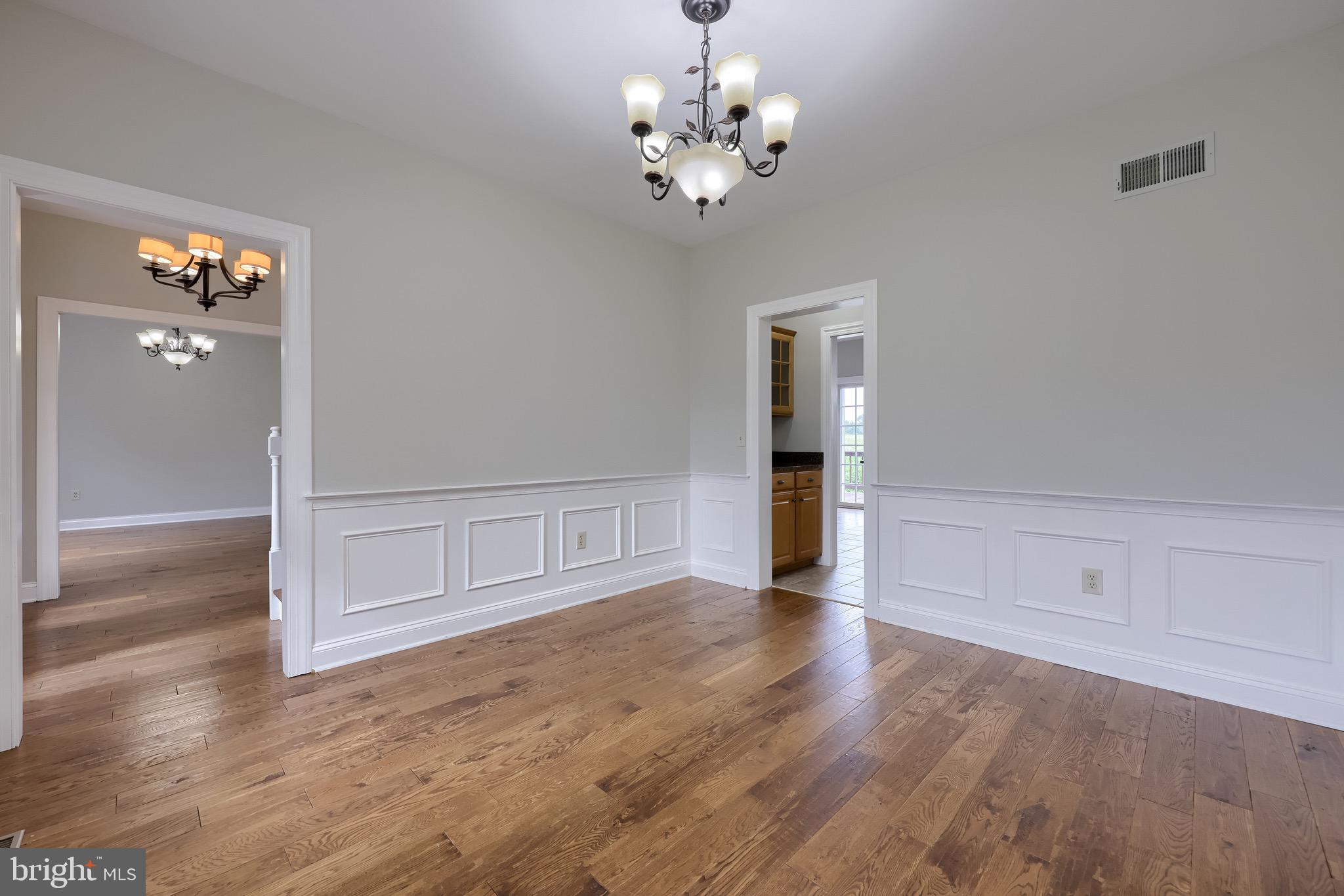 421 Wagonwheel Road Lititz, PA 17543 - Photo 17 of 35