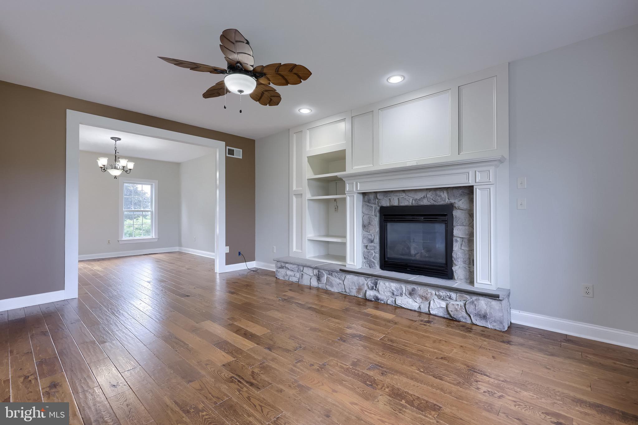 421 Wagonwheel Road Lititz, PA 17543 - Photo 9 of 35