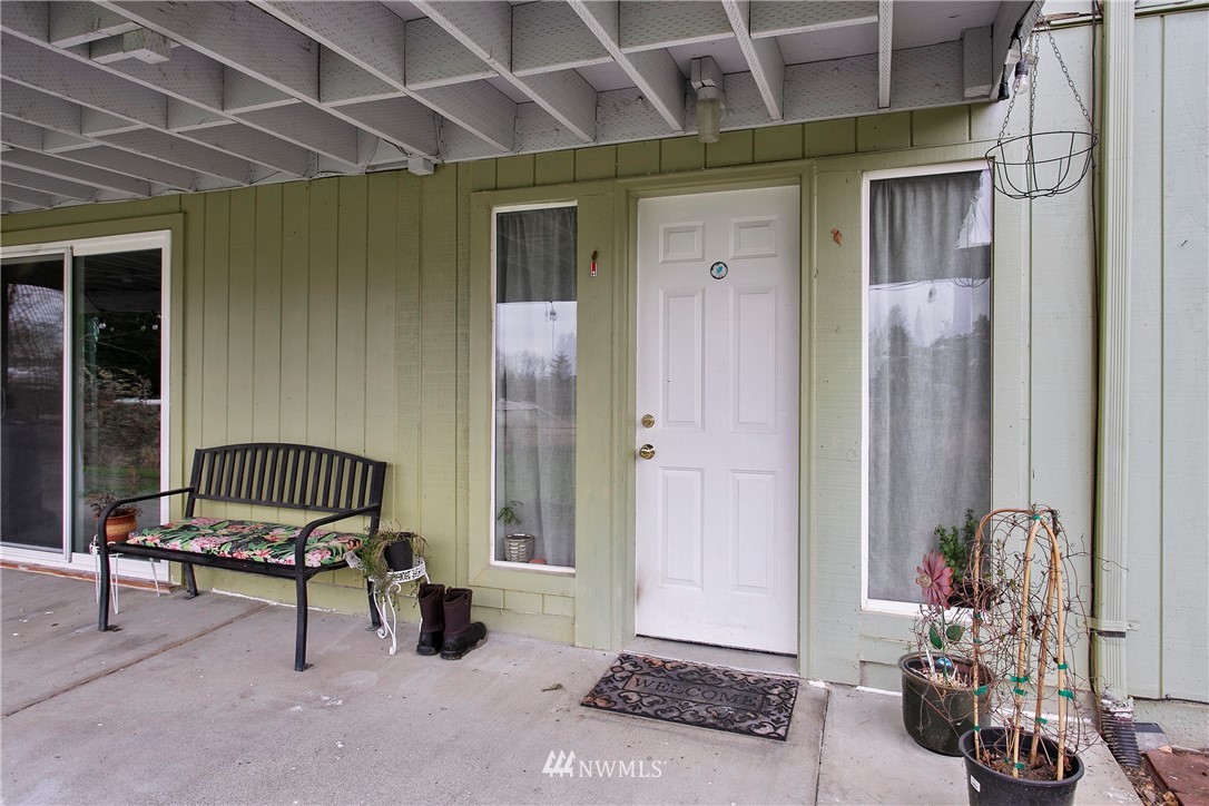 17450 Blodgett Road Mount Vernon, WA 98274 - Photo 18 of 39 Gallery Image 18