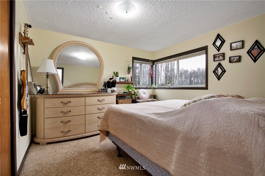 17450 Blodgett Road Mount Vernon, WA 98274 - Photo 29 of 39 Gallery Image 29