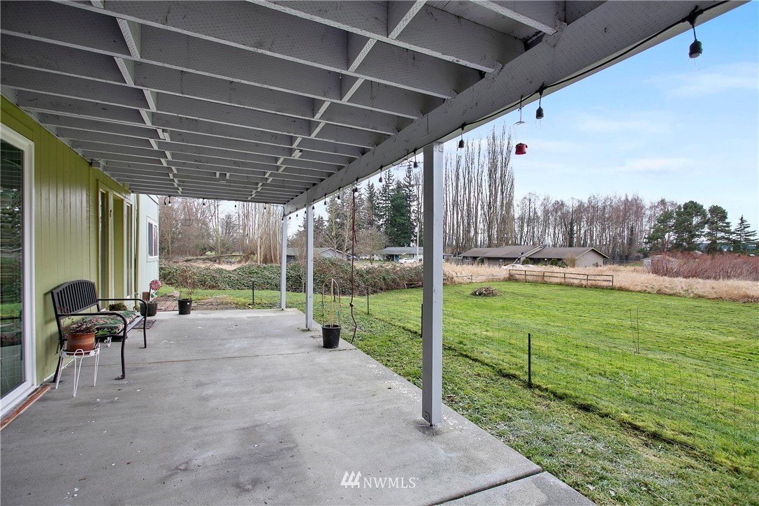 17450 Blodgett Road Mount Vernon, WA 98274 - Photo 35 of 39 Gallery Image 35