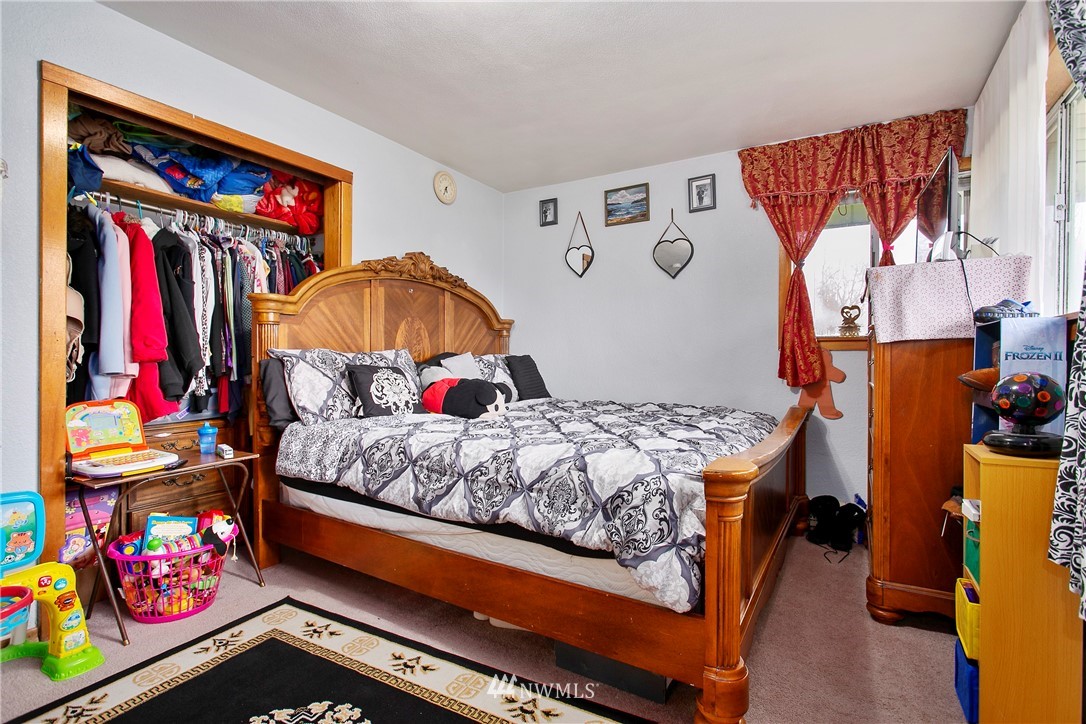 17450 Blodgett Road Mount Vernon, WA 98274 - Photo 9 of 39 Gallery Image 9