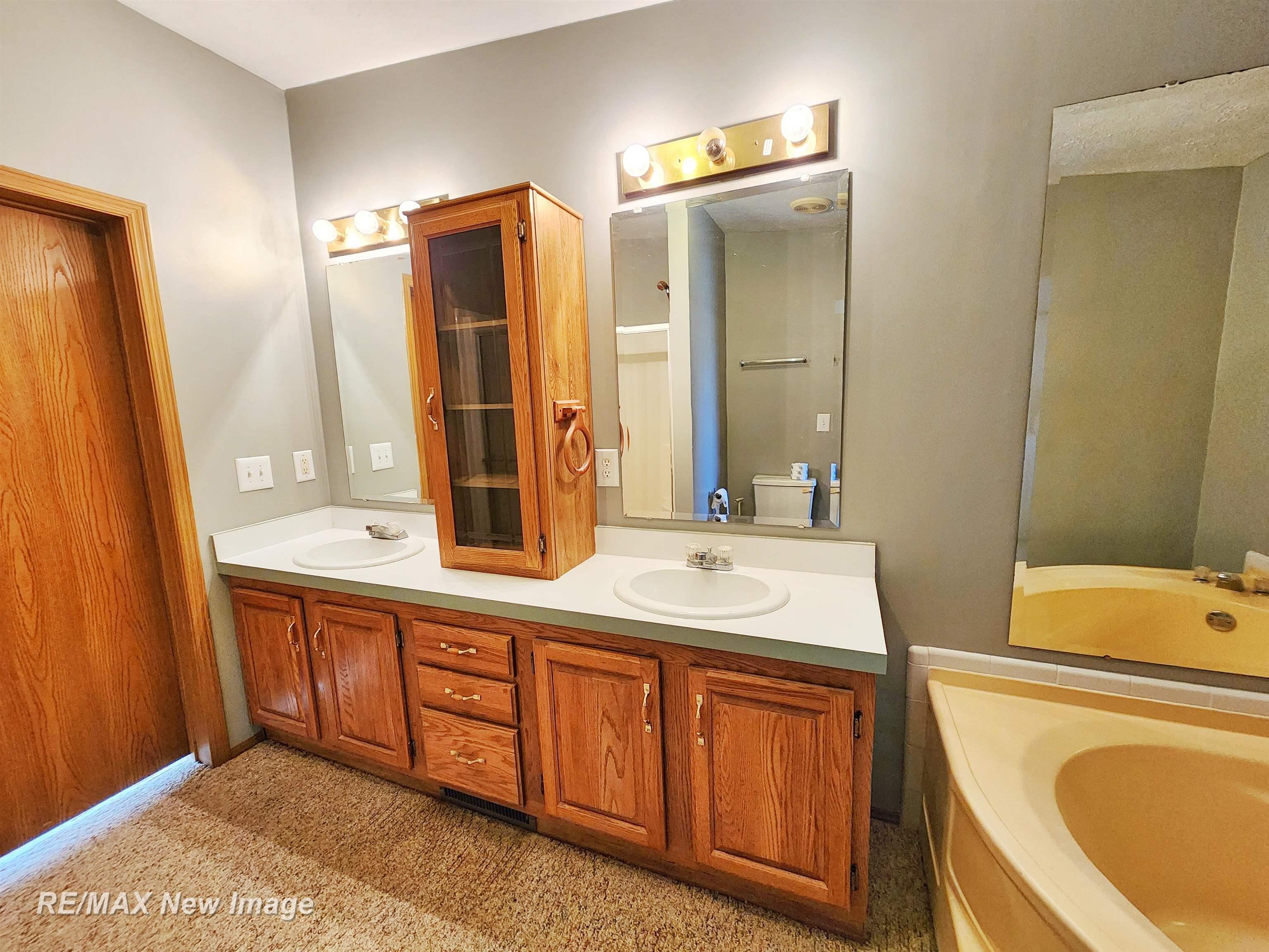 214 West Pinconning Road Pinconning, MI 48650 - Photo 23 of 42