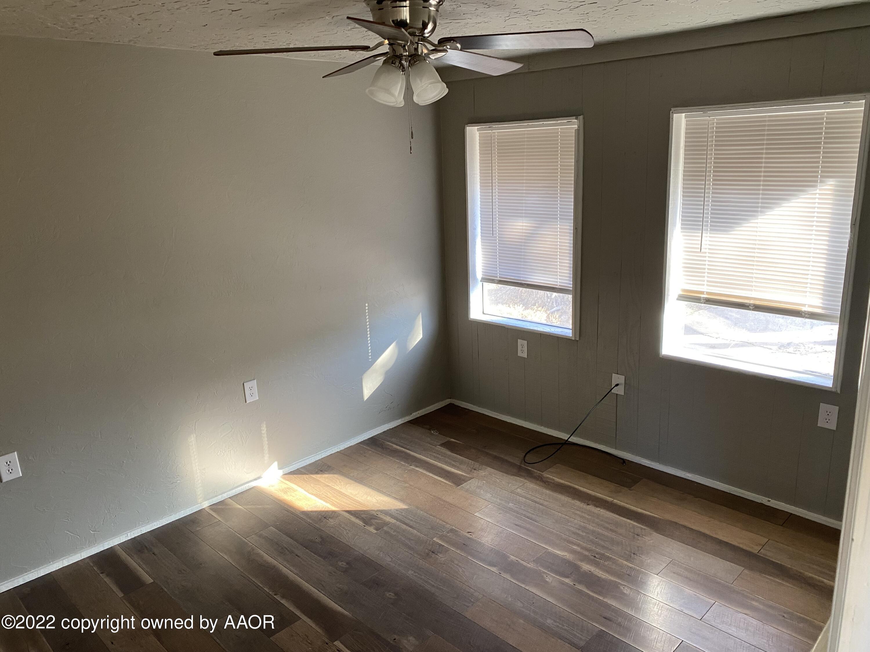 4514 South Bonham Street Amarillo, TX 79110 - Photo 7 of 9 IMG_0663