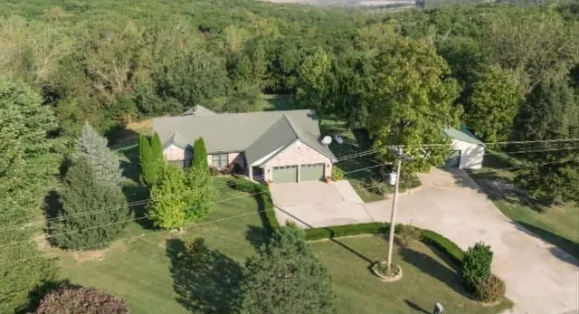 $495,000 | 10306 Southwest State Rte Jj, St. Joseph, MO 64504