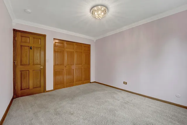 $525,000 | 823 North Harrow Court, Addison, IL 60101