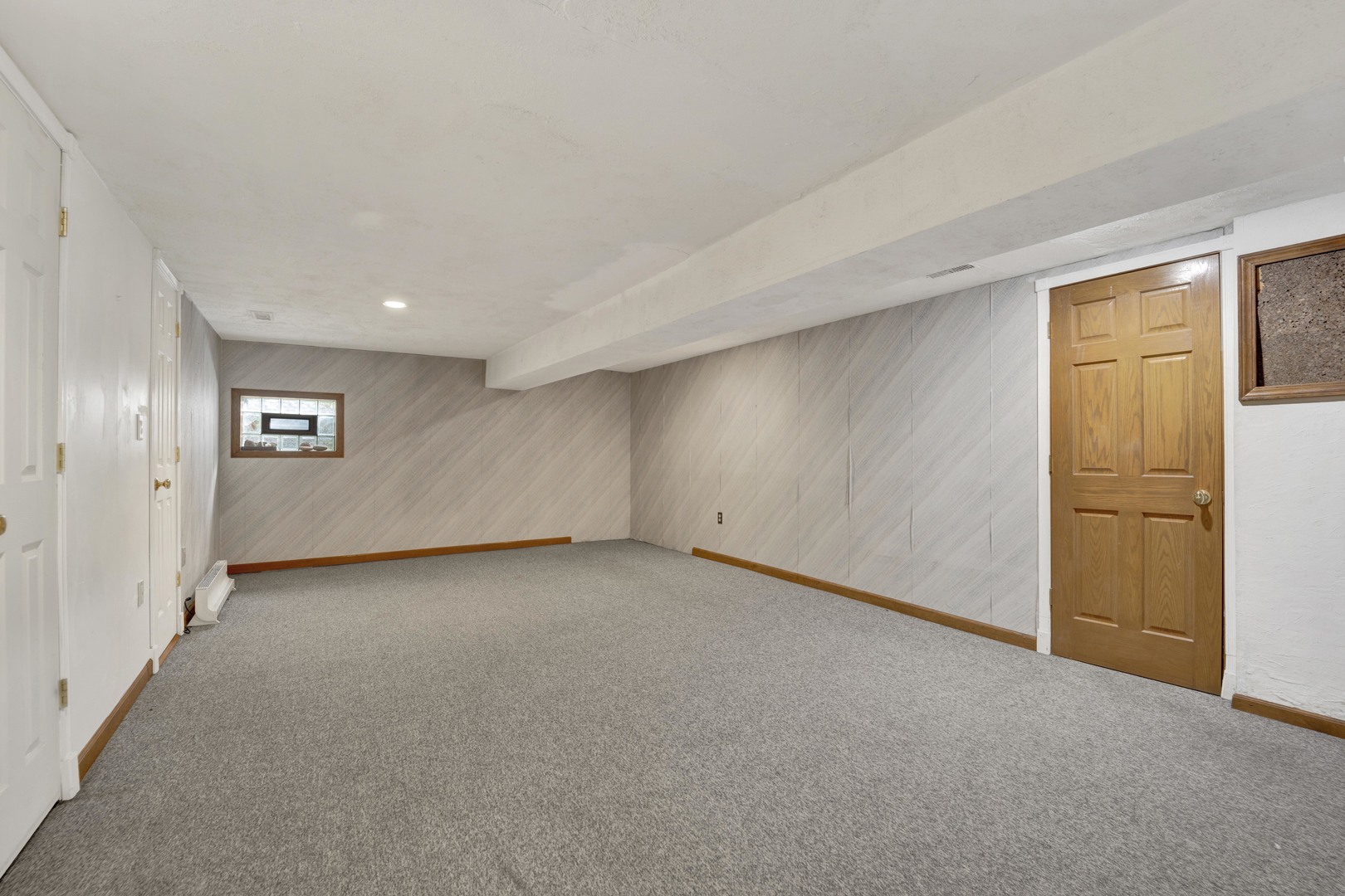 823 North Harrow Court Addison, IL 60101 - Photo 31 of 41