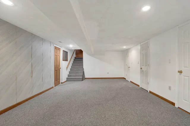 $525,000 | 823 North Harrow Court, Addison, IL 60101