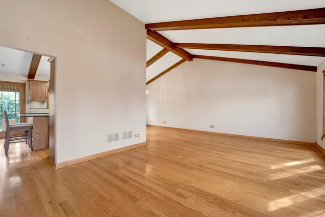 $525,000 | 823 North Harrow Court, Addison, IL 60101