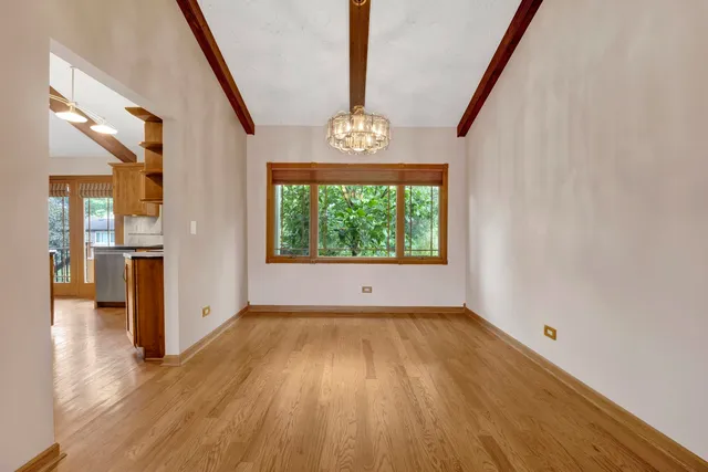 $525,000 | 823 North Harrow Court, Addison, IL 60101